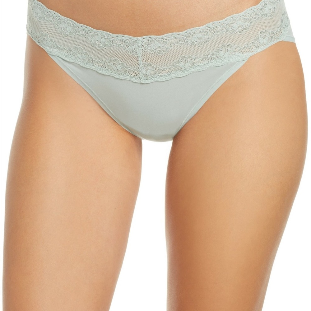 NATORI Bliss Perfection Lace-Waist Bikini - Picture 9 of 9